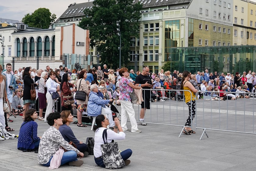 Plac Wolności. Można posłuchać gwiazd Metropolitan Opera. 31 maja 2024 r.