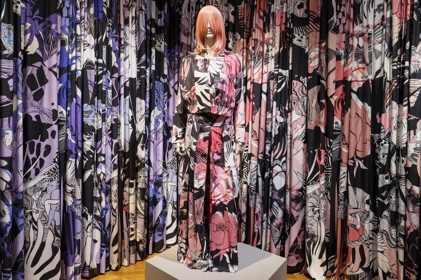 Wystawa &bdquo;Kimono jako doświadczenie. Język sztuki Joanny Hawrot&rdquo; w Muzeum Narodowym we Wrocławiu