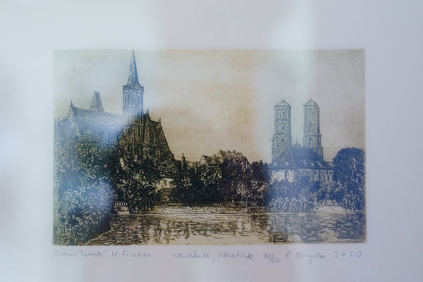 Gadżety w sklepiku Muzeum Narodowego we Wrocławiu