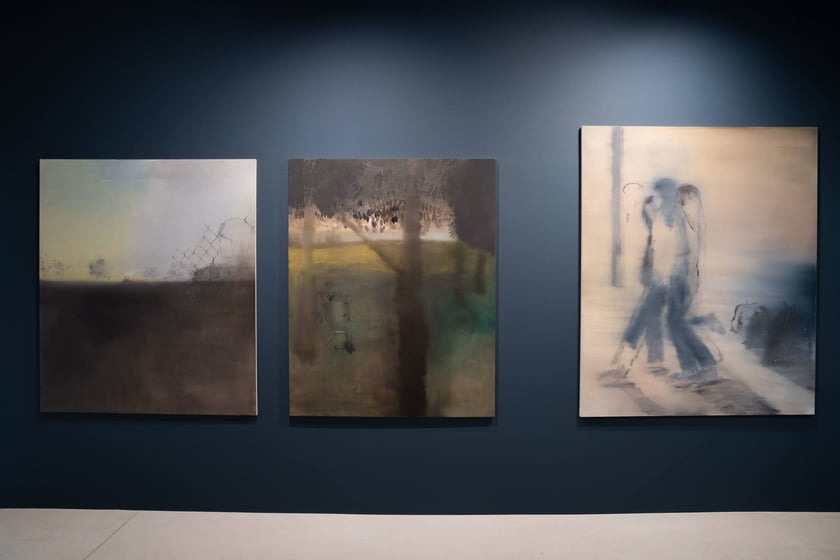 "Śmieci", "Telefon" i "Petrochemia Płock", wystawa finalist&oacute;w konkursu KAF Young Art Price
