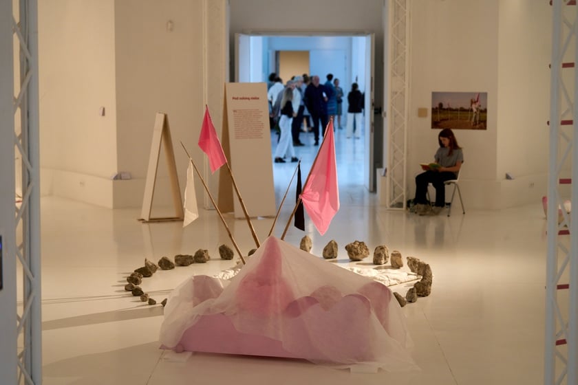 Prace Marii Pinińskiej-Bereś na wystawie w Pawilonie Czterech Kopuł we Wrocławiu