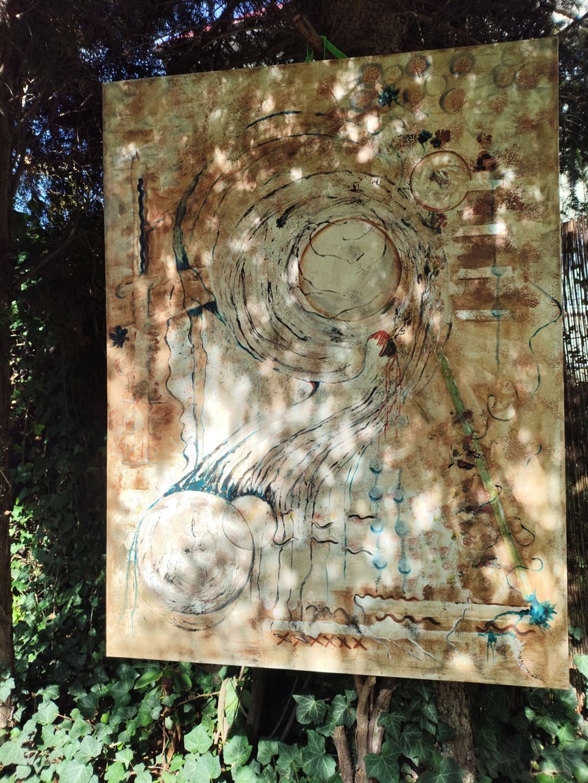 Wystawa Urszuli Sędzik. Wernisaż w ogrodzie