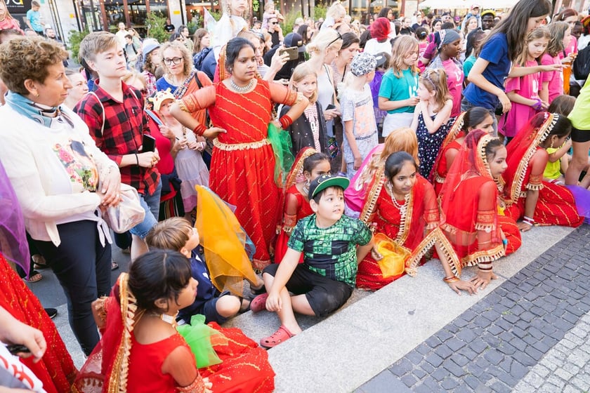 Kolorowa parada Lelenfant na ulicach Wrocławia, 29.07.2024