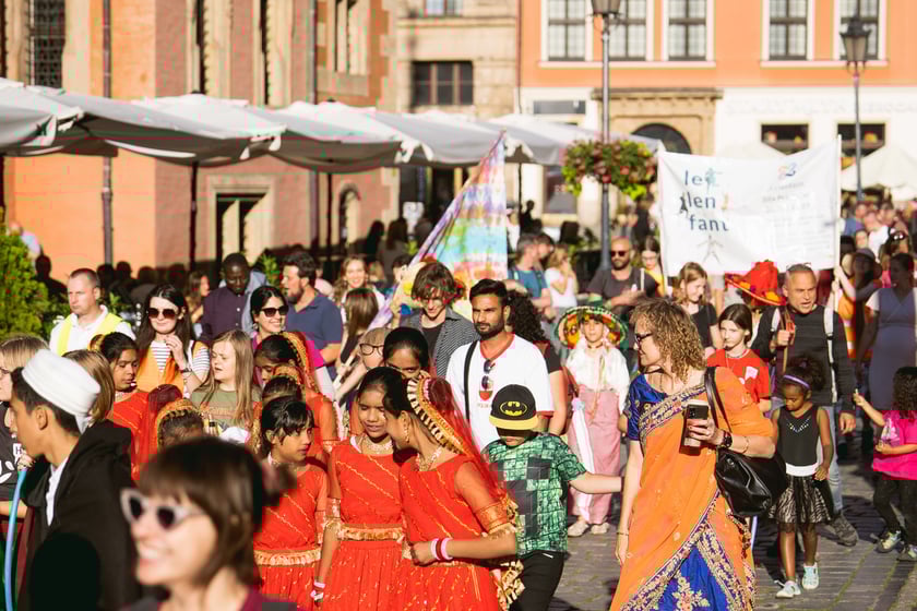 Kolorowa parada Lelenfant na ulicach Wrocławia, 29.07.2024