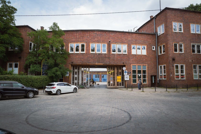 Hala po poczcie niemieckiej Kraftpost, czerwiec 2024