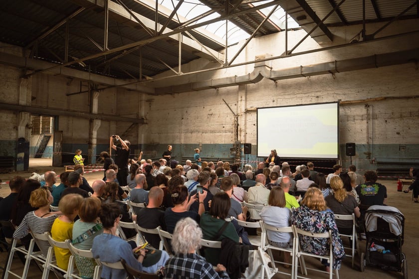 Hala po poczcie niemieckiej Kraftpost, czerwiec 2024