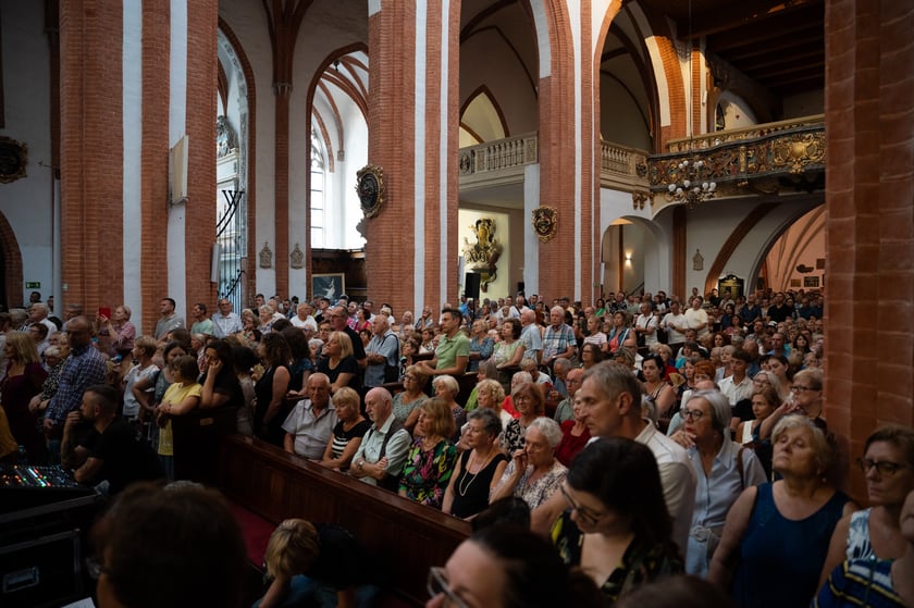 Uczestnicy koncertu 15 sierpnia w bazylice św. Elżbiety