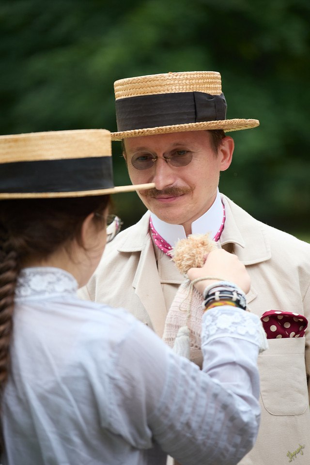 VIII piknik&nbsp;&bdquo;Krynoliny&rdquo; &ndash; Stowarzyszenia Rekonstrukcji Historycznej i Kostiumingu w Parku Południowym
