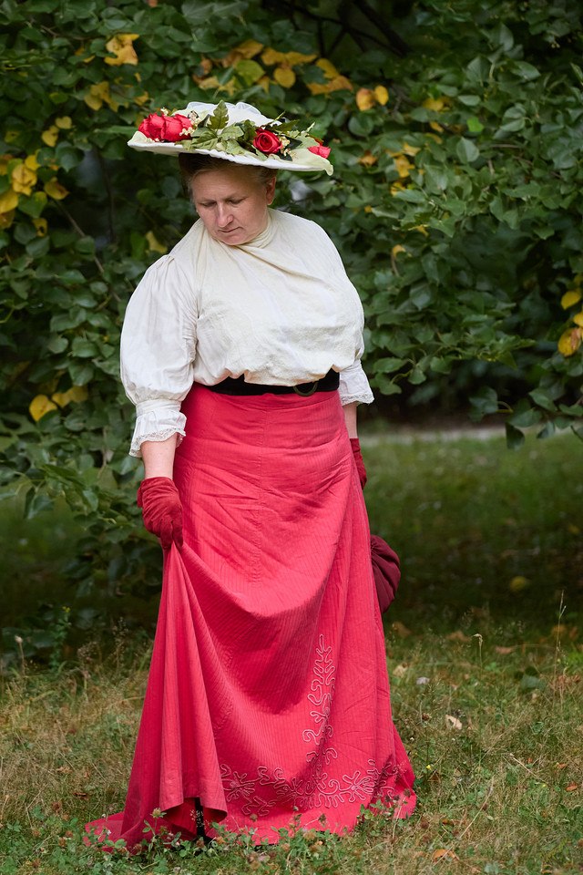 VIII piknik&nbsp;&bdquo;Krynoliny&rdquo; &ndash; Stowarzyszenia Rekonstrukcji Historycznej i Kostiumingu w Parku Południowym