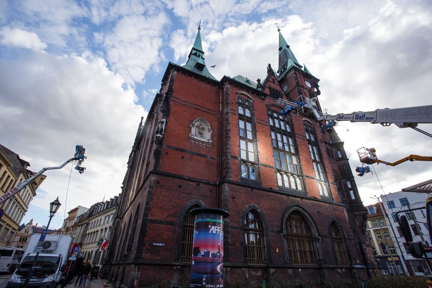 "Dziewczyna z igłą" - zdjęcia z planu przy ul. Szajnochy we Wrocławiu