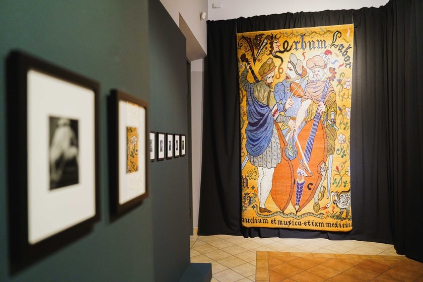 Wystawa &bdquo;Obłęd. Przypadek Mariana Henela &ndash; lubieżnika z Branic&rdquo; w Muzeum Etnograficznym do 16 lutego 2025