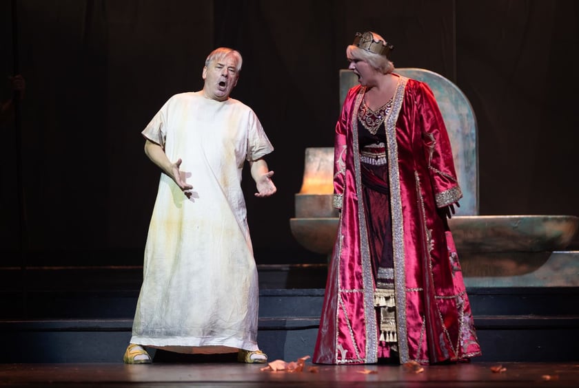 Pr&oacute;ba do spektaklu &bdquo;Nabucco&rdquo; w Operze Wrocławskiej