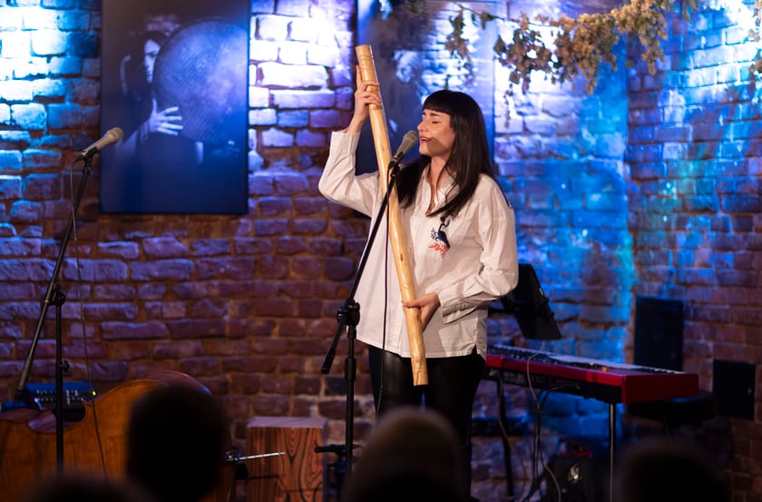 Koncert "Wrocławscy artyści dla powodzian", Mleczarnia, 15.10.2024. Kasia Pakosa.&nbsp;