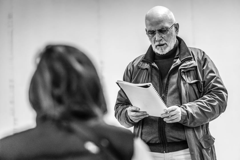 Zdjęcie z próby „Jesieni” w Teatrze Polskim w Podziemiu