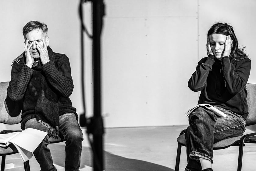 Zdjęcie z próby „Jesieni” w Teatrze Polskim w Podziemiu