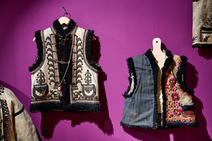 Ponad 100 eksponat&oacute;w na wystawie &bdquo;Strojni Kresowiacy&rdquo; w Muzeum Etnograficznym