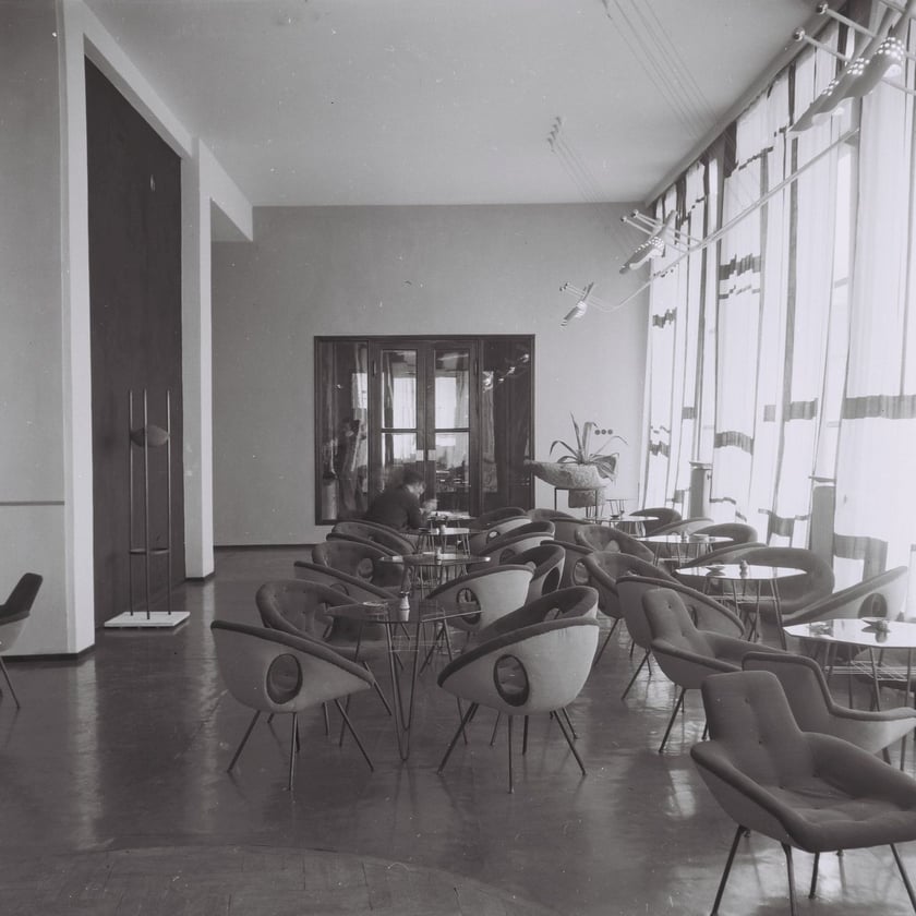 1.&nbsp;&nbsp;&nbsp;&nbsp;&nbsp; Klub Dziennikarza, ul. Podwale, 1967