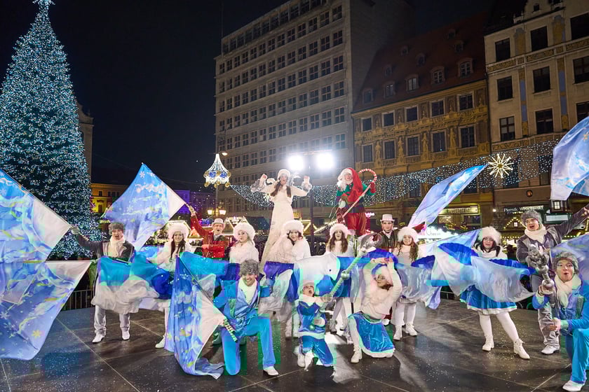 Spektakl "Królowa Śniegu" można było zobaczyć na żywo w niedzielny wieczór - 8 grudnia