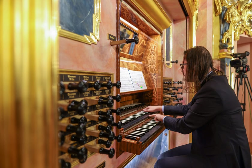 Trzecia rocznica odbudowania organ&oacute;w Englera i koncert