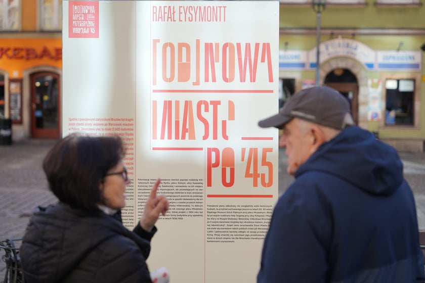 Wystawa plenerowa pod tytułem (Od)nowa. Miasto przeobrażone. Wrocław ’45, wernisaż