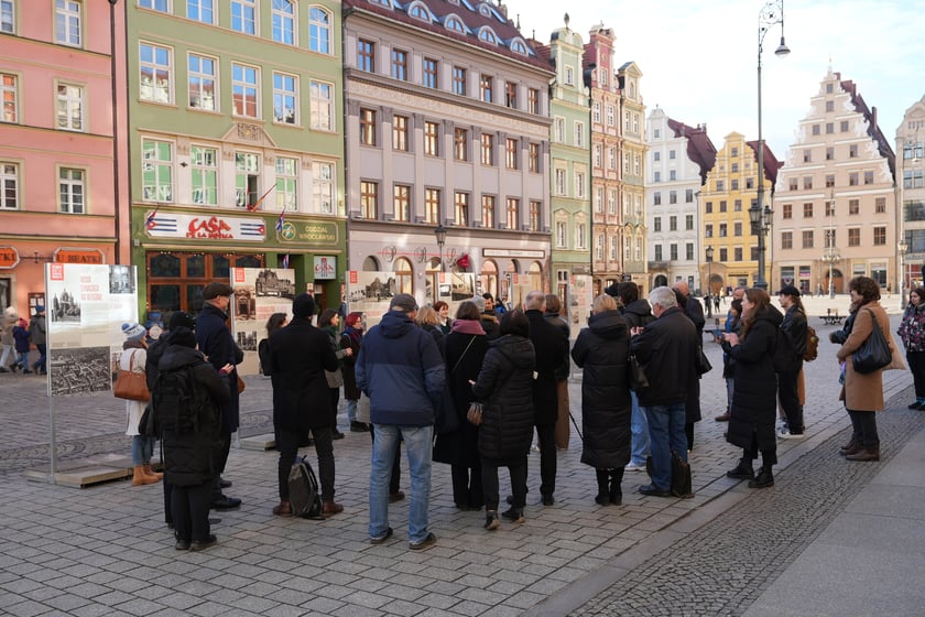 Wystawa plenerowa pod tytułem (Od)nowa. Miasto przeobrażone. Wrocław ’45, wernisaż