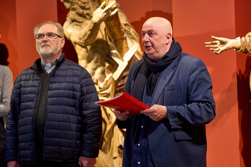 Powr&oacute;t figury Immaculaty do Wrocławia! Po 80 latach barokową rzeźbę odnalazł Piotr Oszczanowski, dyrektor Muzeum Narodowego we Wrocławiu (przemawia)