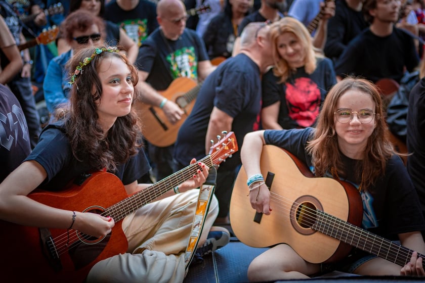Gitarowy Rekord Świata 2025 na wrocławskim rynku