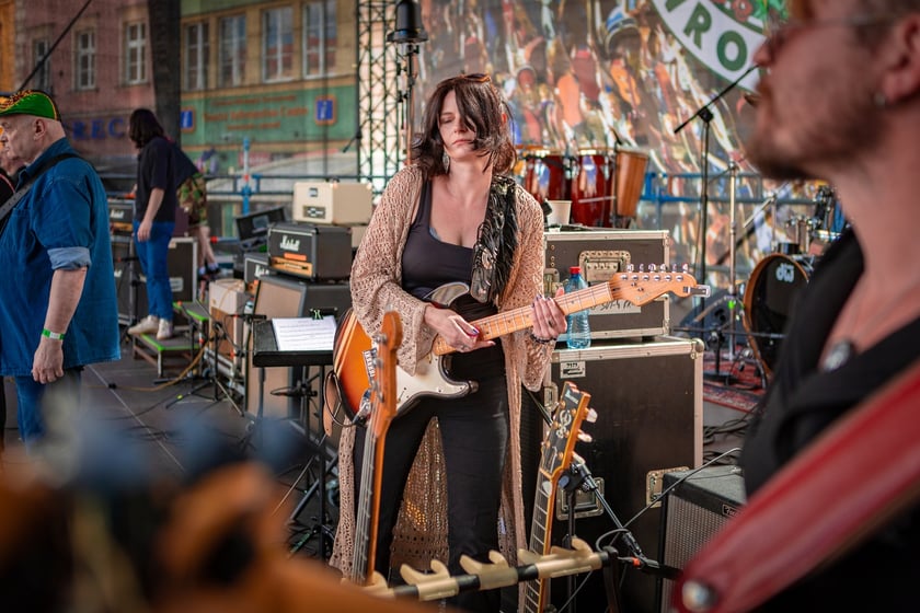 Gitarowy Rekord Świata 2025 na wrocławskim rynku