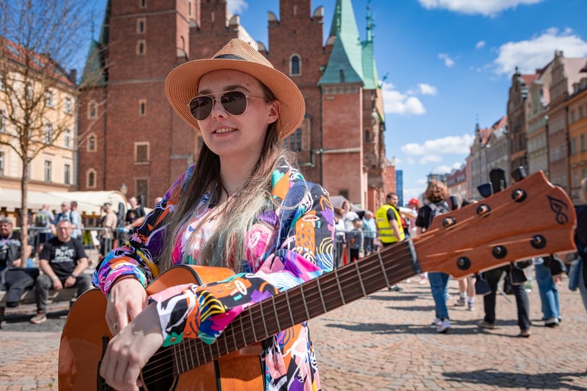 Gitarowy Rekord Świata 2025 na wrocławskim rynku