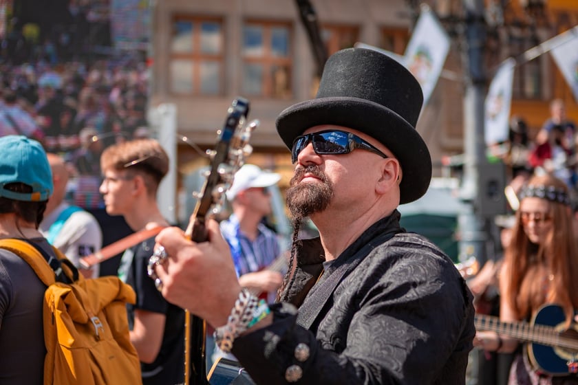 Gitarowy Rekord Świata 2025 na wrocławskim rynku