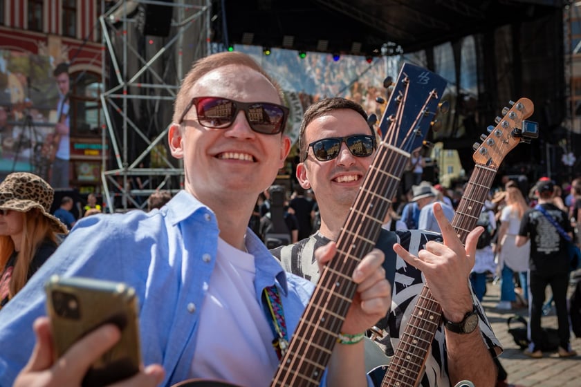 Gitarowy Rekord Świata 2025 na wrocławskim rynku