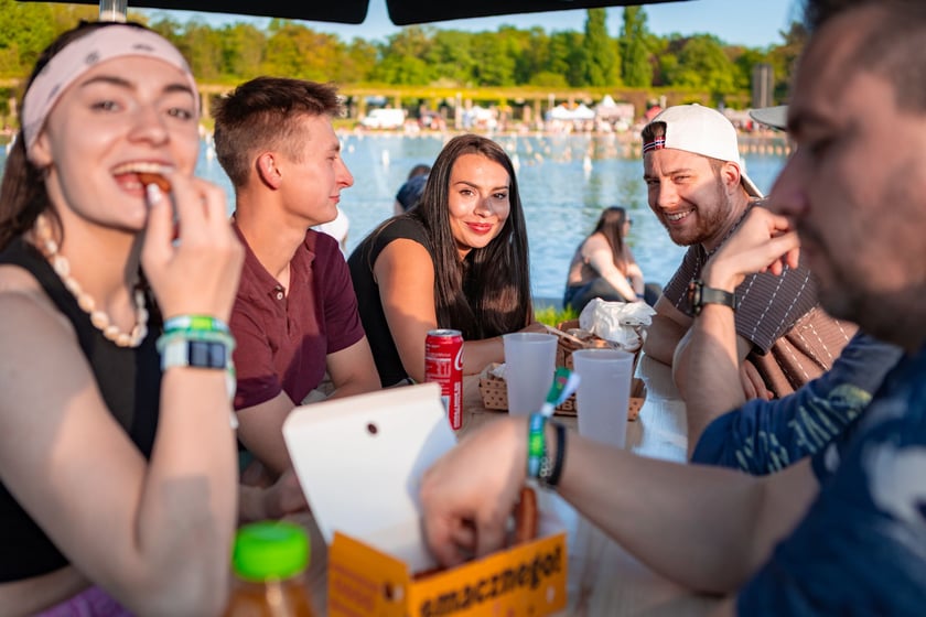 Pierwszy dzień 3-Maj&oacute;wki w Hali Stulecia i na Pergoli