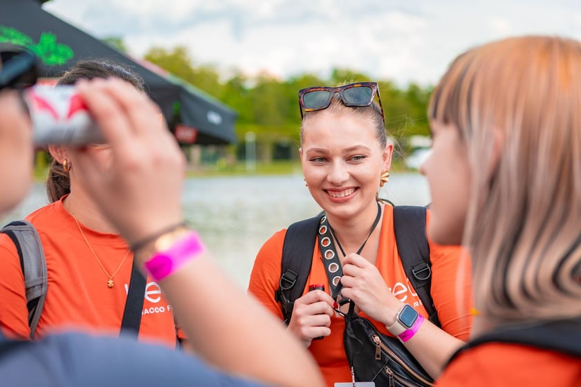 Publiczność na Festiwalu 3-Maj&oacute;wka we Wrocławiu