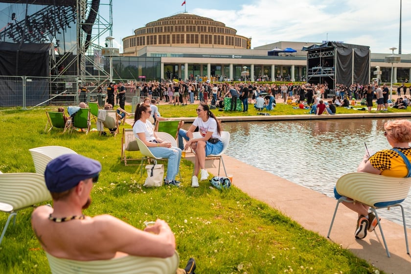 Publiczność na Festiwalu 3-Maj&oacute;wka we Wrocławiu