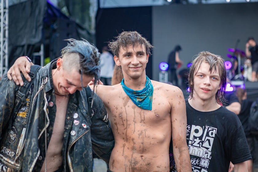 Ostatni dzień 3-Maj&oacute;wki, na scenach m.in.: Kult, Nocny Kochanek, The Rumjacks, KSU, Mrozu