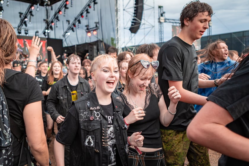 Ostatni dzień 3-Maj&oacute;wki, na scenach m.in.: Kult, Nocny Kochanek, The Rumjacks, KSU, Mrozu