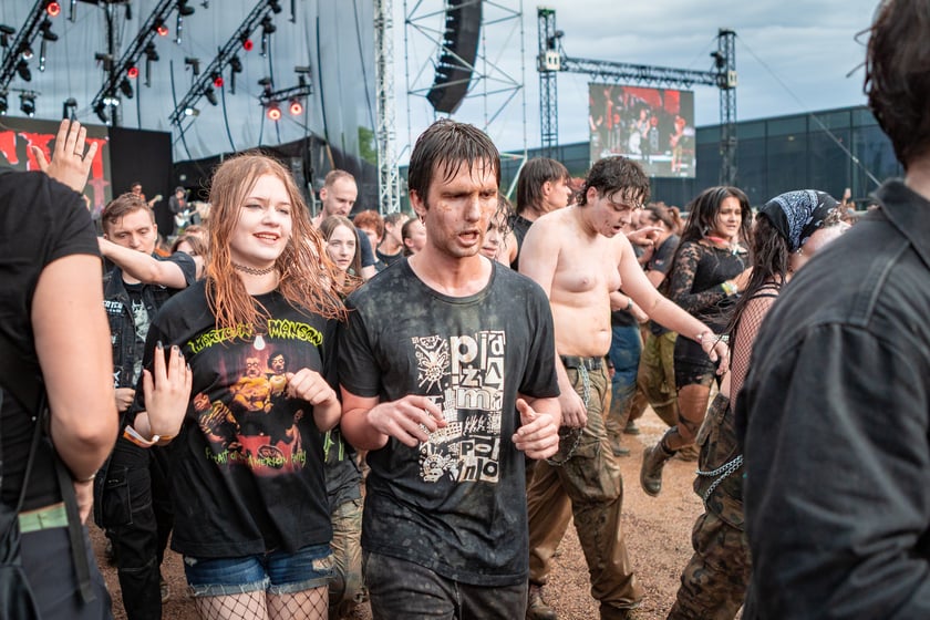 Ostatni dzień 3-Maj&oacute;wki, na scenach m.in.: Kult, Nocny Kochanek, The Rumjacks, KSU, Mrozu