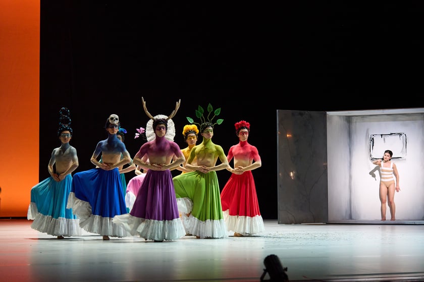 Sceny baletu "Frida", wystawianego w Operze Wrocławskiej