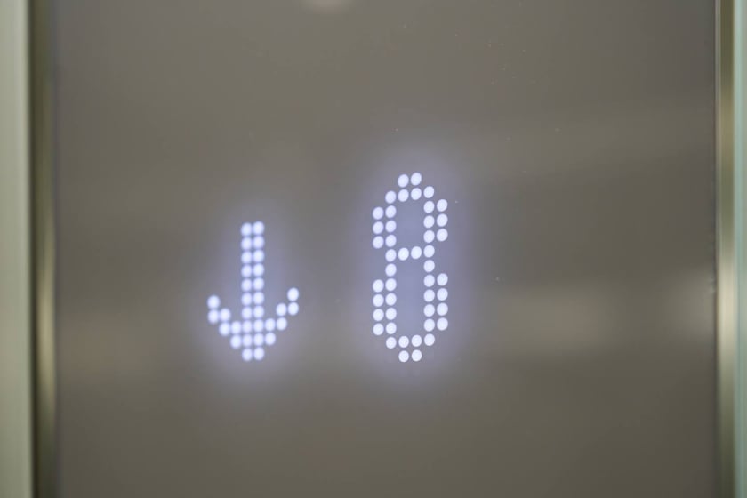 Krupa Gallery mieści się przy ul. księcia Witolda 48/70, na 8 pietrze
