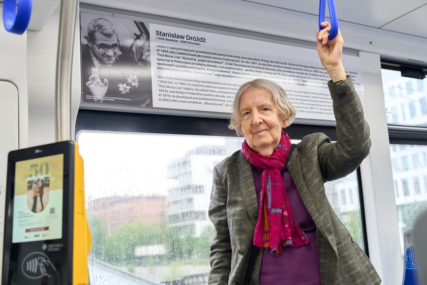 Tramwaj im. Stanisława Dr&oacute;żdża będzie jeździł po Wrocławiu od poniedziałku 16 czerwca &ndash; Anna Dr&oacute;żdż, żona Stanisława Dr&oacute;żdża