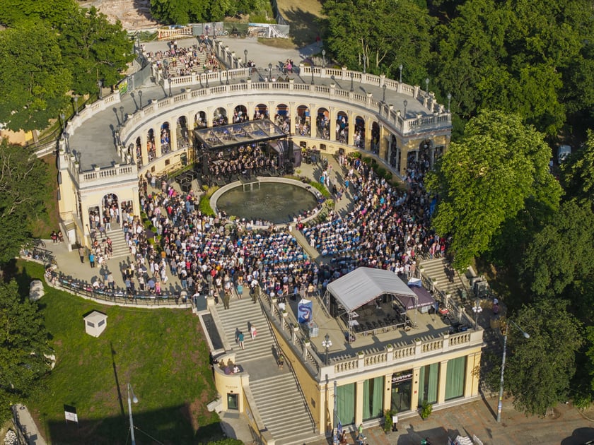 Koncert orkiestry wojskowej na Bastionie Sakwowym 20 czerwca