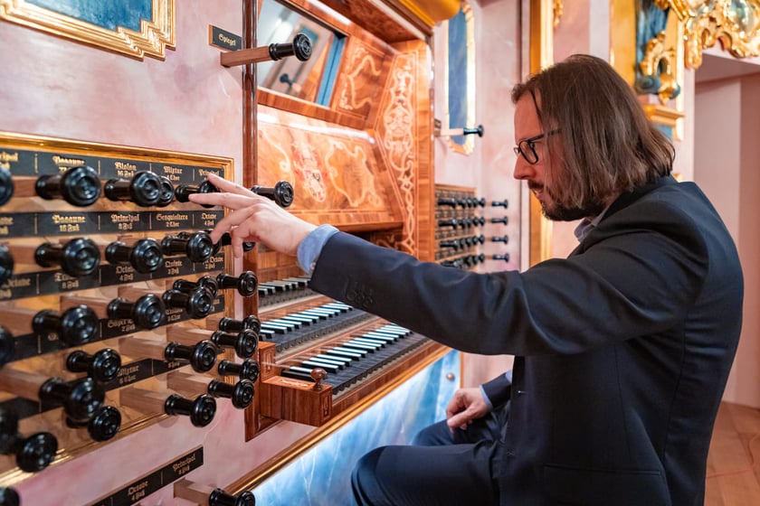 Koncert w bazylice św. Elżbiety &ndash; przy organach prof. Piotr Rojek