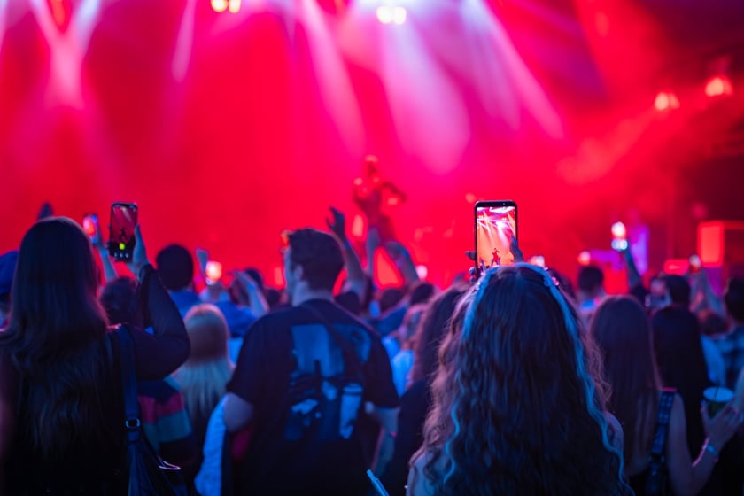 Na zdjęciach sobotni wiecz&oacute;r (19 lipca) na Festiwalu WROsound