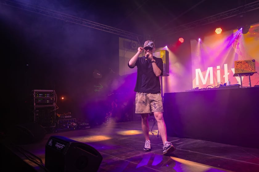 Na zdjęciach sobotni wiecz&oacute;r (19 lipca) na Festiwalu WROsound