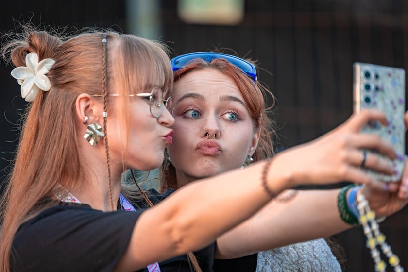Na zdjęciach sobotni wiecz&oacute;r (19 lipca) na Festiwalu WROsound