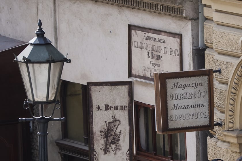Plan serialu &bdquo;Lalka&rdquo; na ulicy Szajnochy