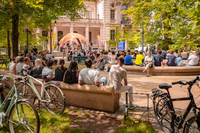 Park Staromiejski, 26.07.2025. Koncert Dominik Mąkosa Trio, Vertigo Summer Jazz Festival 2025.