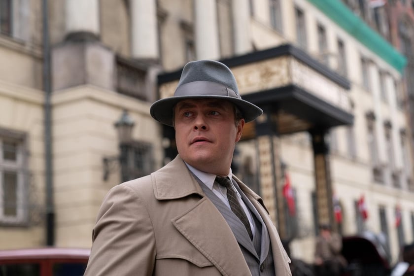 Serial &bdquo;Breslau&rdquo; kręcono we Wrocławiu &ndash; tu bohater na ul. Szajnochy