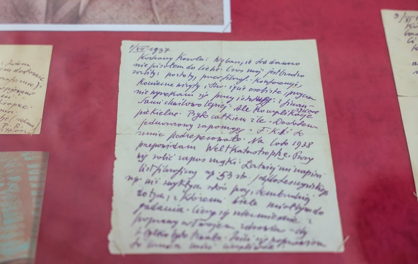 Eksponaty na jednodniowej wystawie  „O! Witkacy” w 86. rocznicę śmierci Witkacego