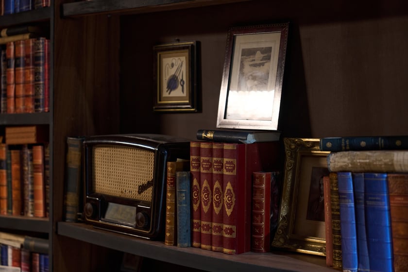 Wytw&oacute;rnia Film&oacute;w Fabularnych we Wrocławiu - studio "B", plan filmu "1949" w reż. Pawła Pawlikowskiego